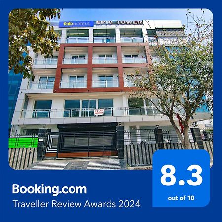Fabhotel Satyam International Noida Eksteriør billede