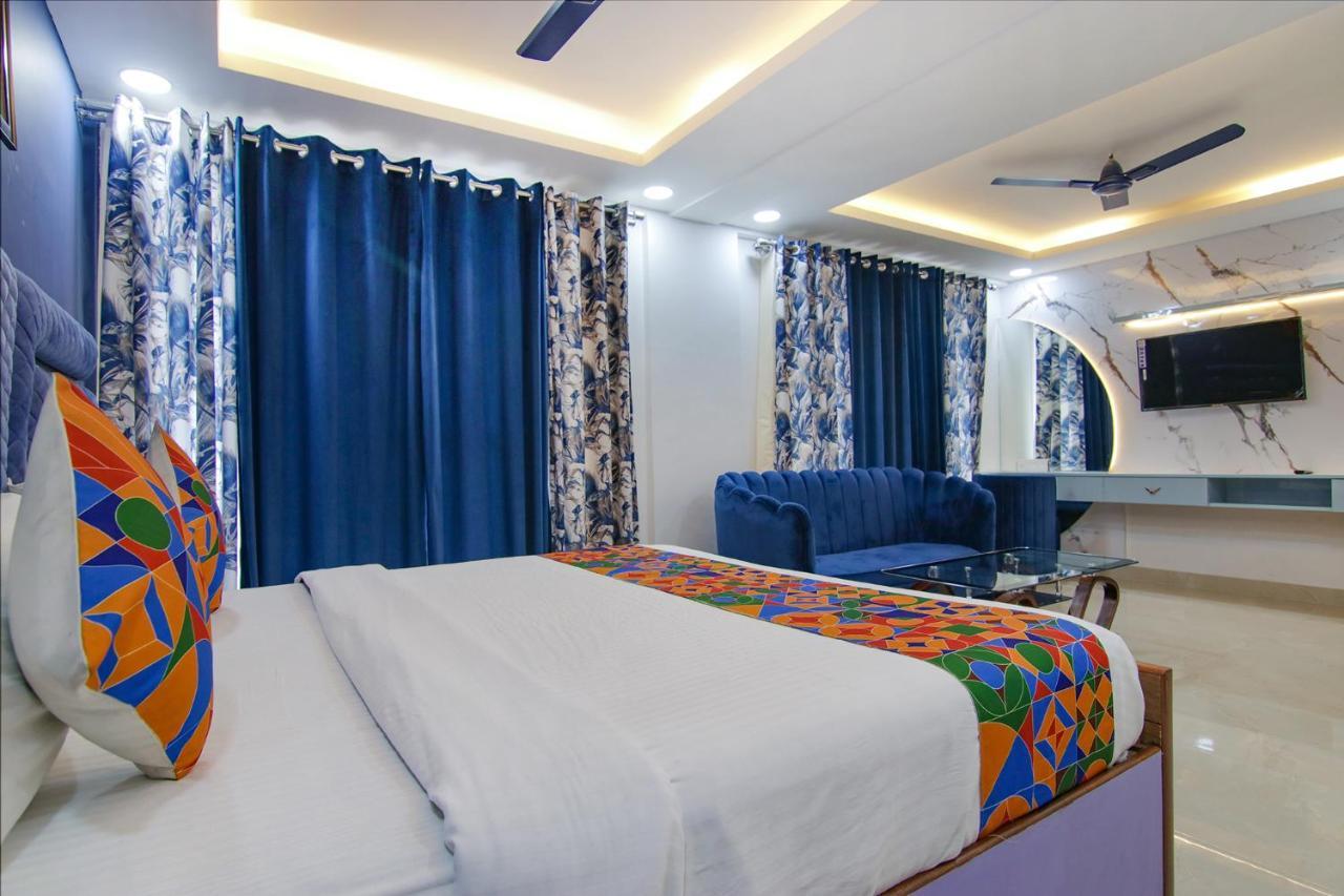 Fabhotel Satyam International Noida Eksteriør billede