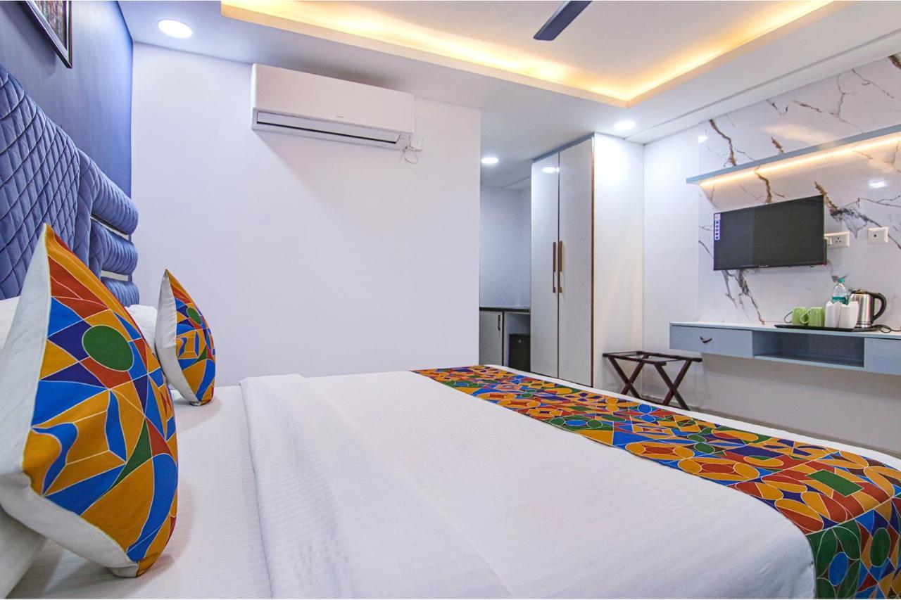 Fabhotel Satyam International Noida Eksteriør billede