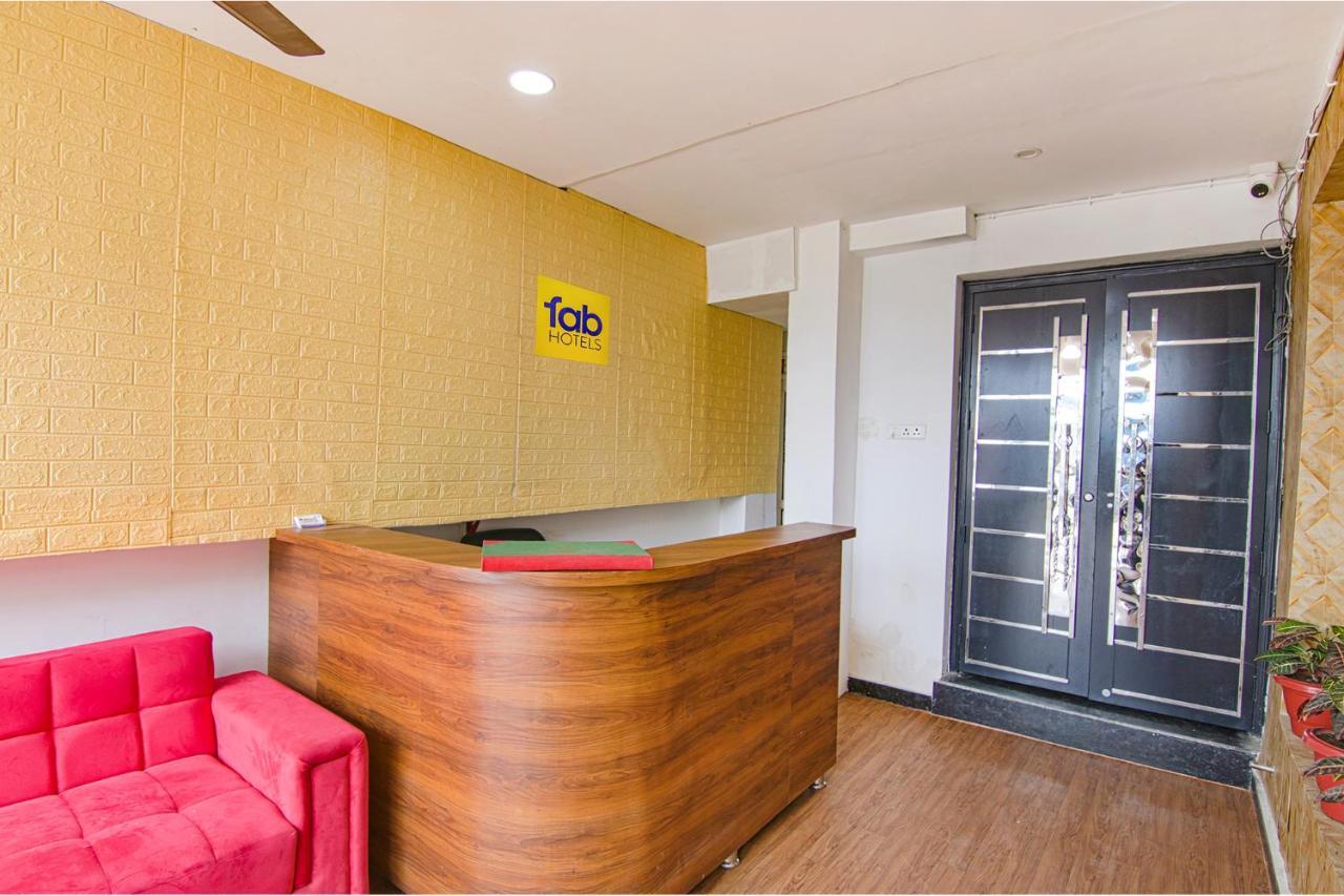 Fabhotel Satyam International Noida Eksteriør billede